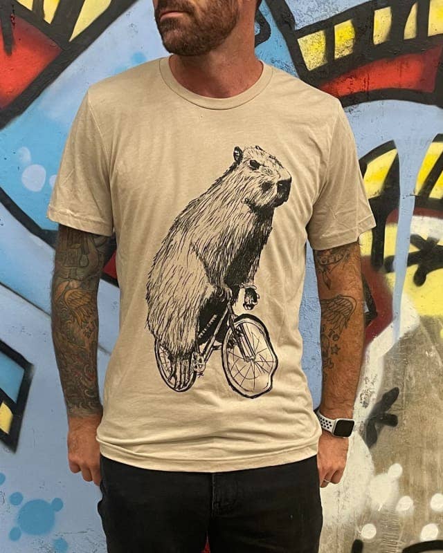Capybara On A Bicycle Men's / Unisex Shirt